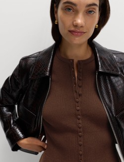 Přiléhavý kardigan s volánem, hebký na dotek