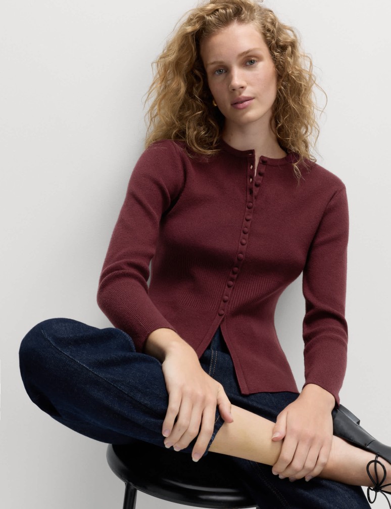 Přiléhavý kardigan s volánem, hebký na dotek