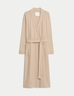 Široký žebrovaný župan