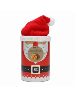 8 máslových sušenek s kousky belgické mléčné čokolády a kousky máslového karamelu polomáčené v mléčné čokoládě