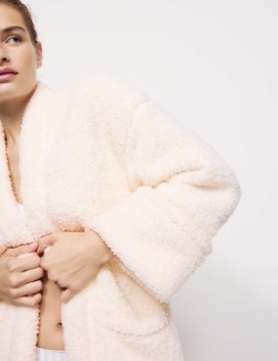 Zavinovací kardigan z umělé kožešiny s medvídkem