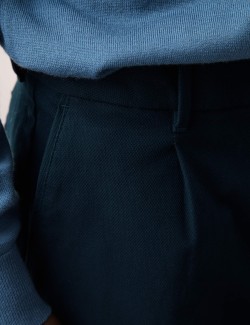 Regular Fit Single Pleat Textured Chinos