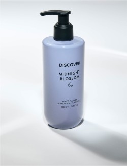 Tělové mléko s vůní Midnight Blossom z kolekce Discover – 300 ml