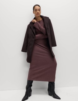 Žerzejové pohodlné midi pouzdrové šaty