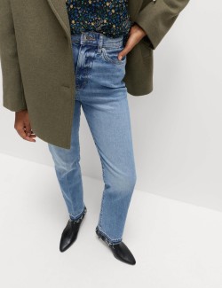 Úzké džíny se středně vysokým pasem