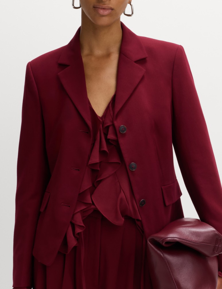 Zkrácené sportovní sako s vlněným vzhledem a ozdobným vzorem