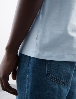 Tričko z prémiové bavlny, úzký střih