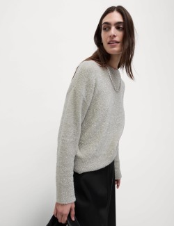 Volný třpytivý svetr ve stylu ombré s výstřihem ke krku