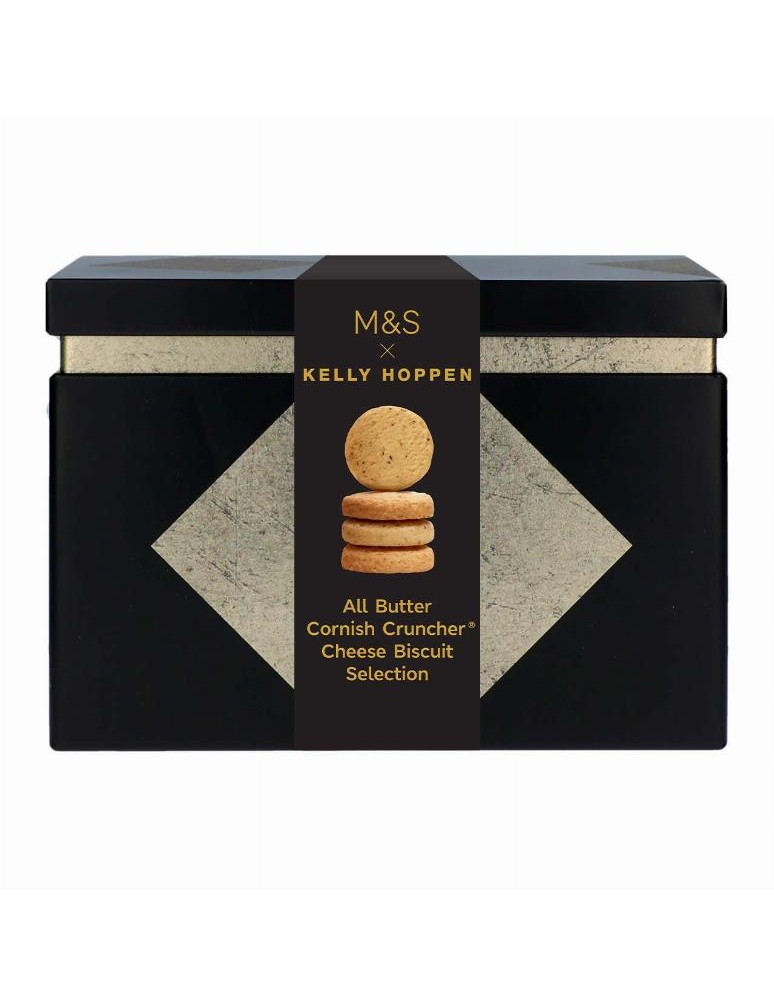 Máslové sušenky s extra vyzrálým čedarem a černým pepřem a máslové sušenky s extra vyzrálým čedarem a chutney z karamelizované č