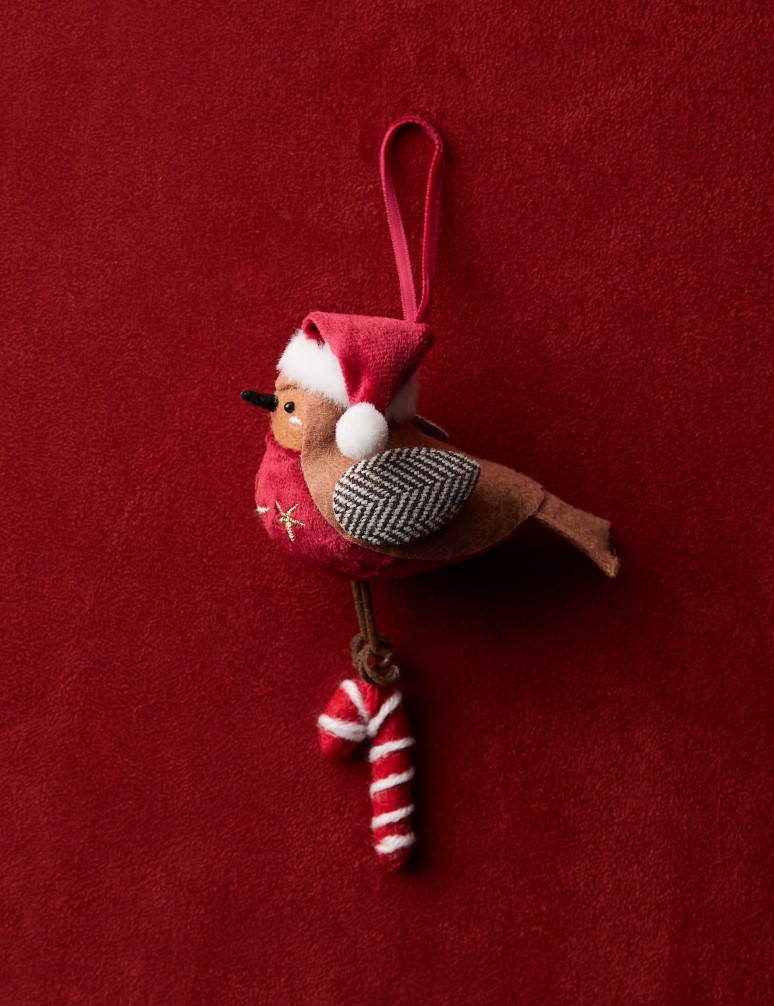 Závěsná plstěná dekorace v podobě červenky