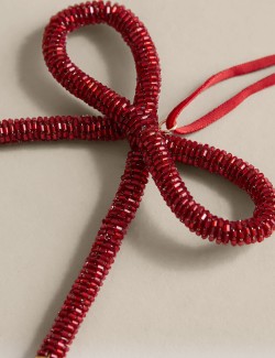 Závěsná dekorace s korálkovou mašlí