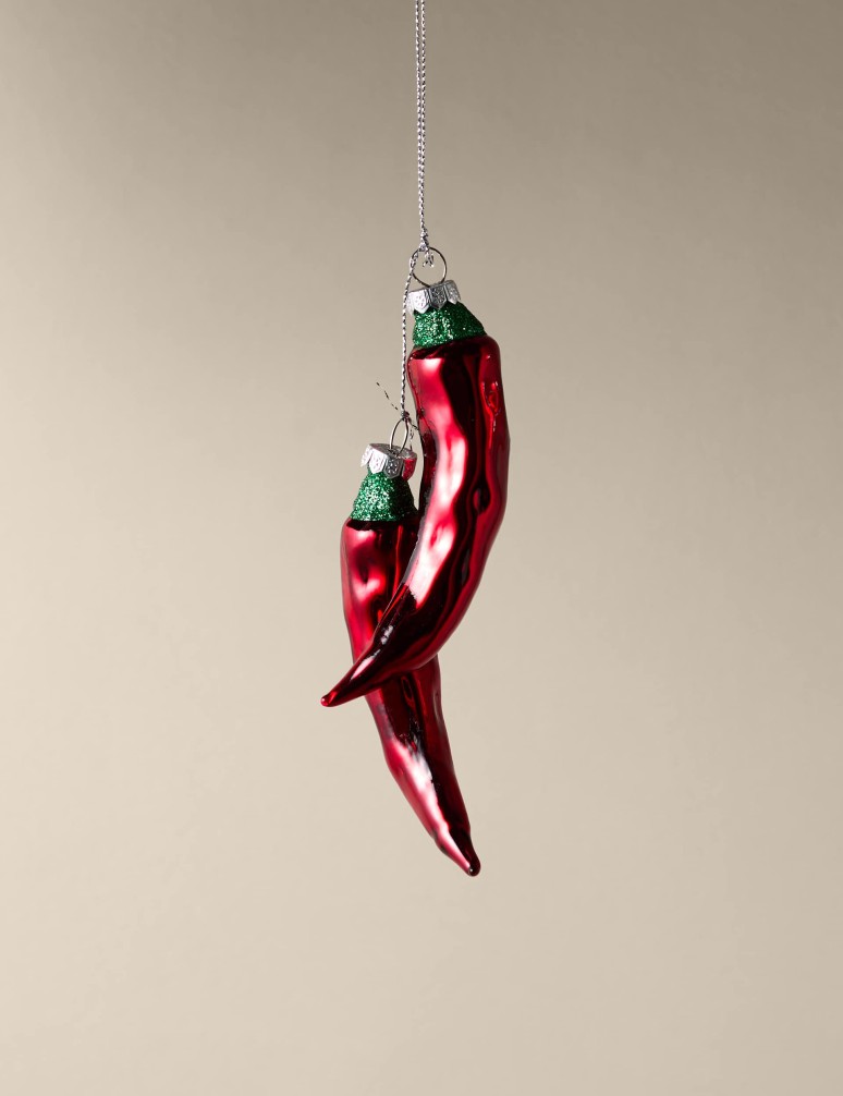 Skleněná dekorace s chilli papričkami
