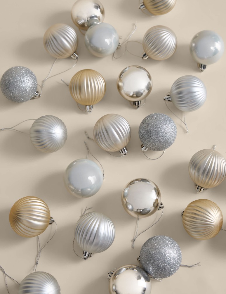 24pk Multicoloured Shatterproof Baubles