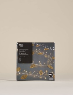 Girlanda se zlatými listy