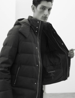 Péřová prošívaná bunda s materiálem Stormwear™ Plus