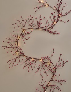 6ft Pre-Lit Berry Garland