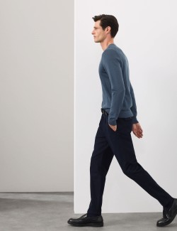 Svetr s výstřihem do V z čisté mimořádně jemné vlny merino