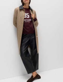 Mikina s vysokým podílem bavlny, s výstřihem ke krku a nápisem