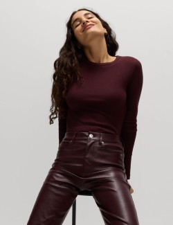 Žebrovaný top s vysokým podílem bavlny