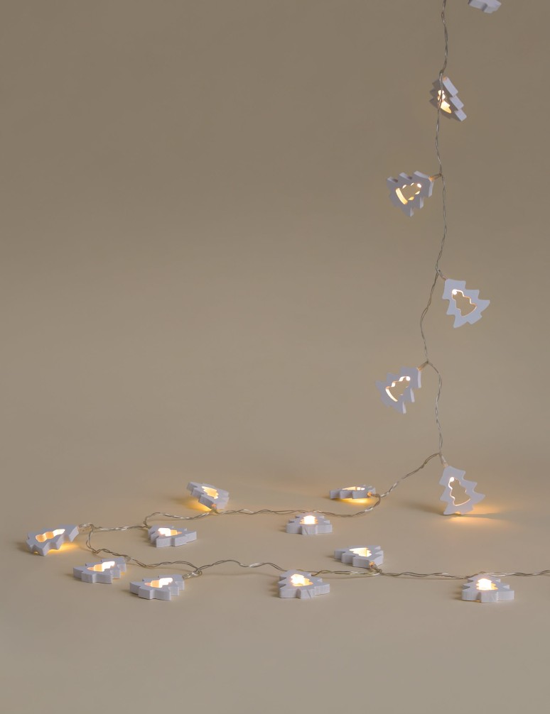 20 Wooded Christmas Tree Battery String Lights