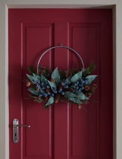 Kroužkový věnec z poloviny kovu