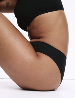 Brazilské kalhotky s technologií Cool Comfort™ bez viditelných lemů, 3 ks