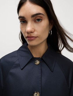 Kabát s technologií Stormwear™ a vysokým podílem bavlny