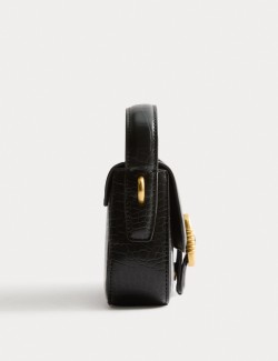 Bagetová taška z umělé kůže s krokodýlím efektem