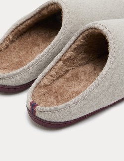 Nazouvací domácí obuv s technologií Freshfeet™