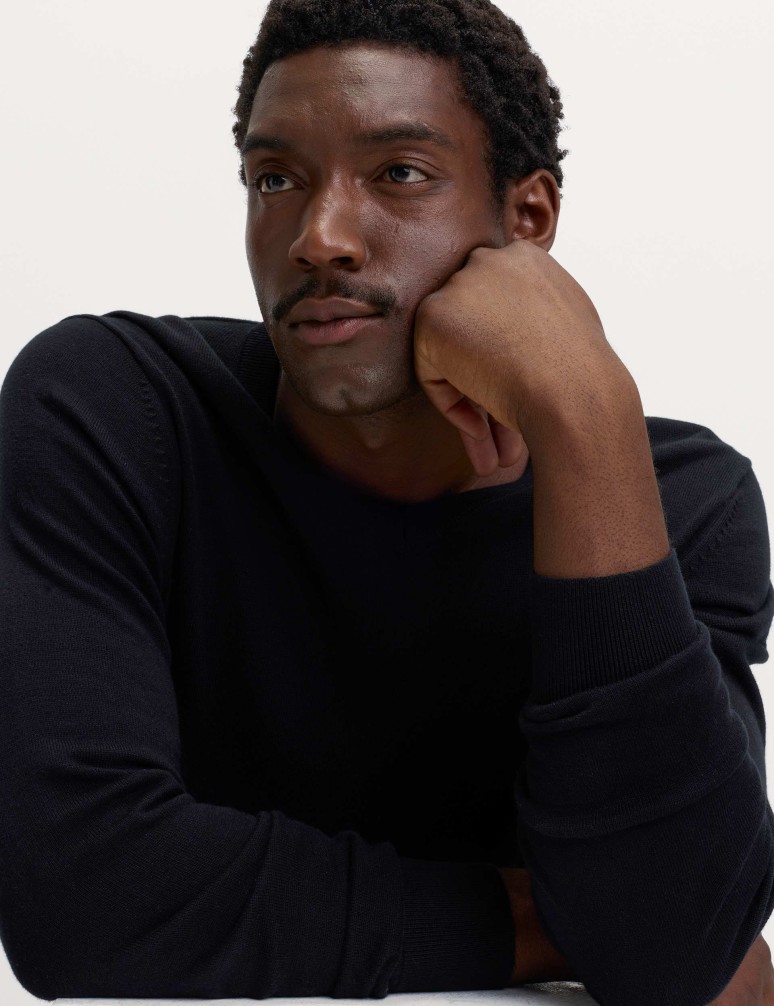 Čistě bavlněný svetr s výstřihem do V