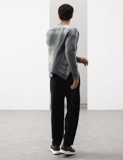 Kostkovaný kardigan s vysokým podílem vlny merino a mohérem