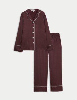 Saténová pyžamová souprava s klopami