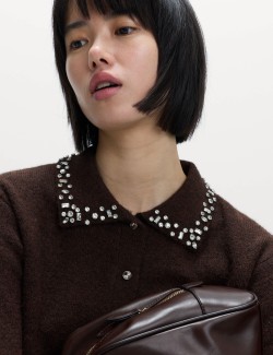 Zdobený zkrácený kardigan s vlnou