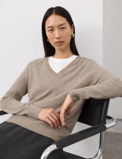 Volný svetr ze 100% kašmíru s výstřihem do V
