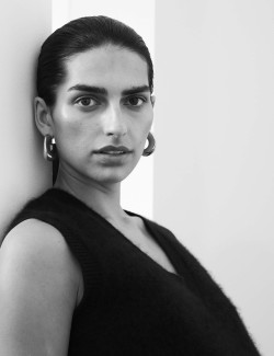 Tabard ze směsi vlny a kašmíru s česanou úpravou