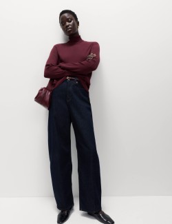 Žebrovaný svetr s rolákovým límcem