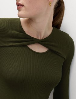 Ribbed Twist Front Top