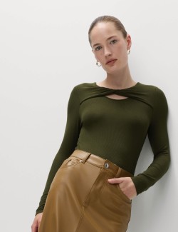 Ribbed Twist Front Top