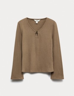 Pohodlný top s prostřihnutým výstřihem a rozšířenými rukávy