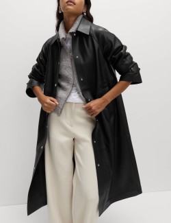 Dlouhý kabát z umělé kůže s límečkem