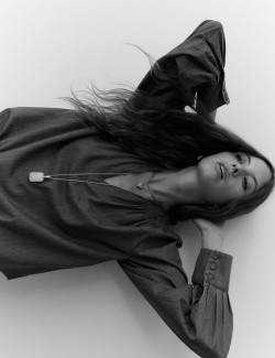 Pure Cotton Denim V-Neck Pintuck Blouse