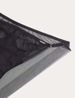 Kalhotky s výšivkou Monaco