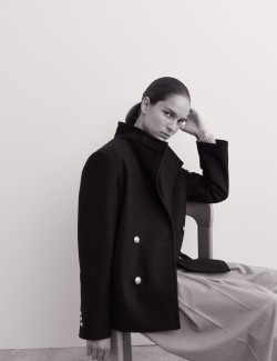 Italian Wool Rich Double Breasted Pea Coat