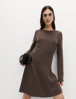 Žerzejové kolové mini šaty s kulatým výstřihem