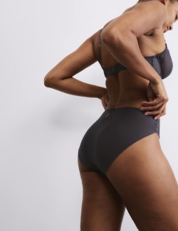 Lisianthus Embroidery High Leg Knickers