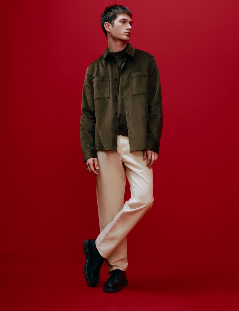 Manšestrová košile s vysokým obsahem bavlny, standardní střih