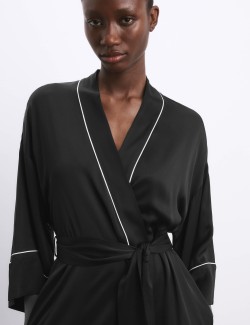 Dlouhé saténové zavinovací