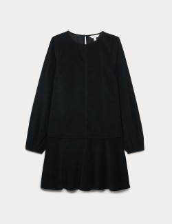 Manšestrové mini šaty s kulatým výstřihem a sníženým pasem