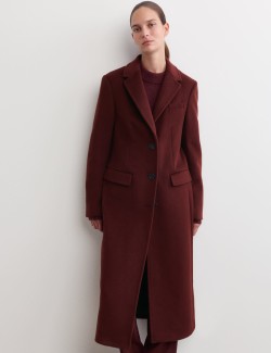 Dlouhý chlapecký kabát