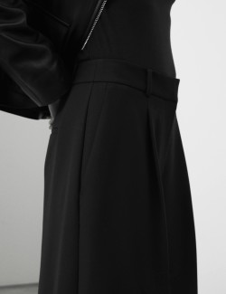 Tailored Barrel Leg Trousers with Wool